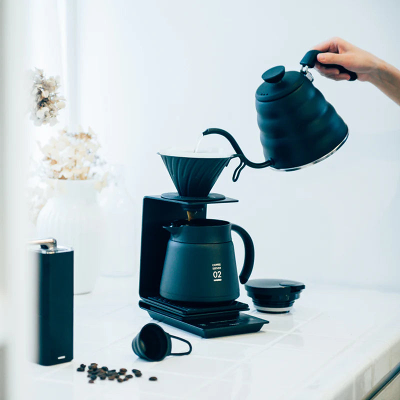 Hario V60 Heat - Retaining Stainless Server 600 Black Aufschank